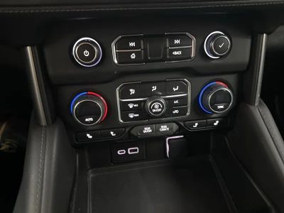 2023 Chevrolet Tahoe - Photo 19