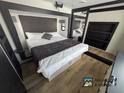 2026 Forest River RV Sabre - Photo 39