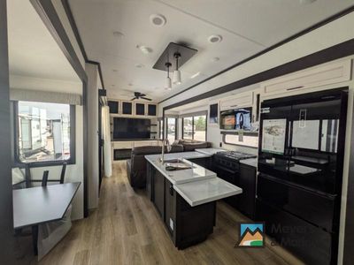 2026 Forest River RV Sabre - Photo 9