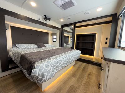 2026 Forest River RV Cherokee Sabre - Photo 20
