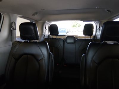 2023 Chrysler Pacifica - Photo 17