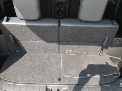 2025 Mitsubishi Outlander — photo 11 view
