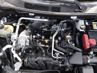 2025 Mitsubishi Outlander — photo 9 view