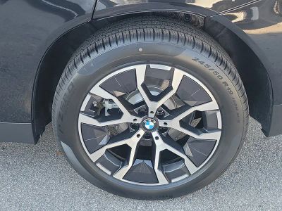 2026 BMW X3 — photo 9 view
