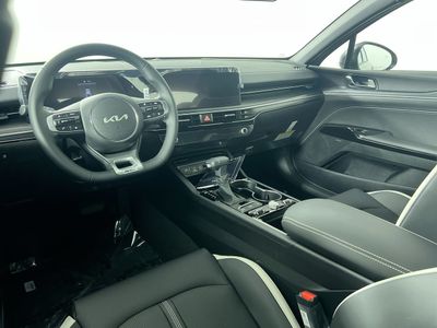 2026 Kia K5 — photo 30 view
