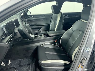 2026 Kia K5 — photo 14 view