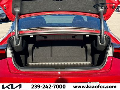 2026 Kia K5 — photo 10 view