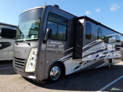 2024 Thor Motor Coach Indigo - Photo 2
