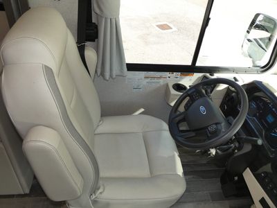 2024 Thor Motor Coach Indigo - Photo 8