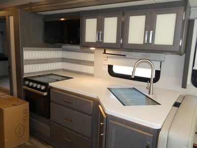 2024 Thor Motor Coach Indigo - Photo 7