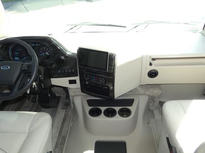 2024 Thor Motor Coach Indigo - Photo 11