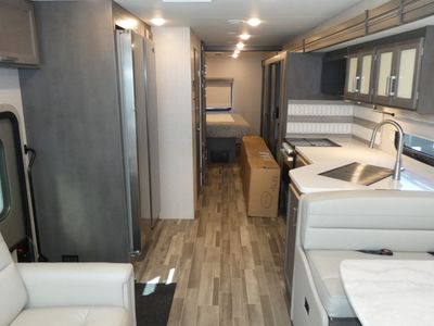 2024 Thor Motor Coach Indigo - Photo 5