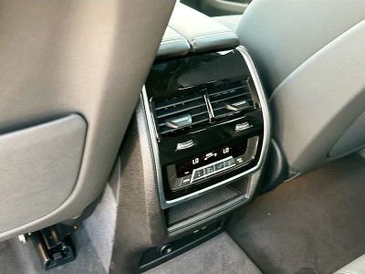 2026 BMW X5 — photo 19 view