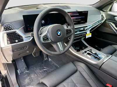 2026 BMW X5 — photo 7 view