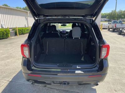 2023 Ford Explorer - Photo 10