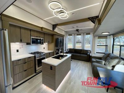2025 Forest River RV Wildwood Grand Lodge - Photo 10
