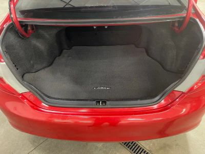 2014 Toyota Camry - Photo 17