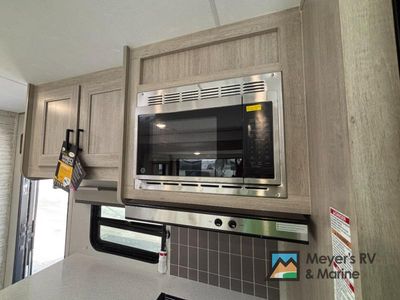 2026 Coachmen RV Catalina Legacy - Photo 18