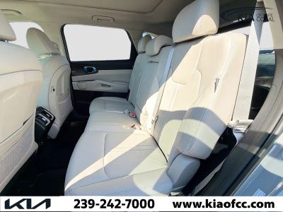 2026 Kia Sorento — photo 18 view