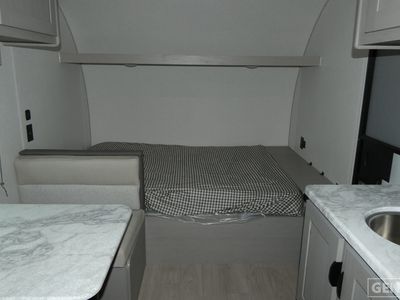 2026 Coachmen Clipper Cadet - Photo 6