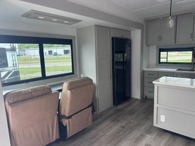 2026 Brinkley RV Model Z - Photo 4