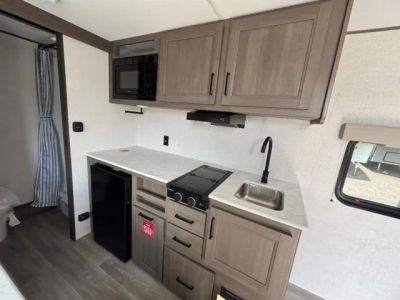 2026 Grand Design Transcend One - Photo 8