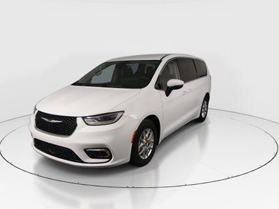 2023 Chrysler Pacifica — rear three-quarter view