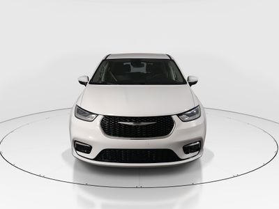 2023 Chrysler Pacifica — side profile view