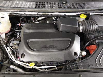 2023 Chrysler Pacifica — photo 9 view