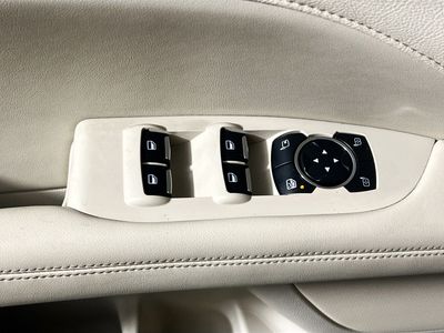 2020 Lincoln MKZ - Photo 14