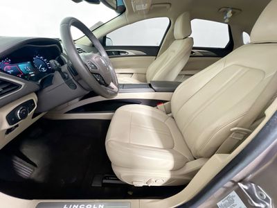 2020 Lincoln MKZ - Photo 12
