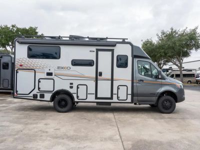2026 Winnebago EKKO - Photo 21