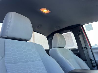 2019 Toyota Tacoma - Photo 16