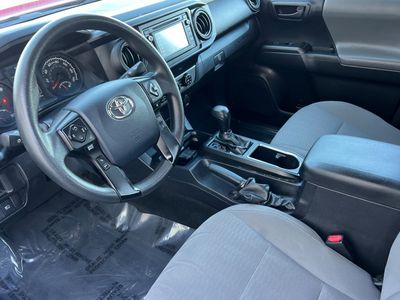 2019 Toyota Tacoma - Photo 10