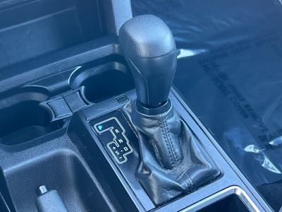 2019 Toyota Tacoma - Photo 21