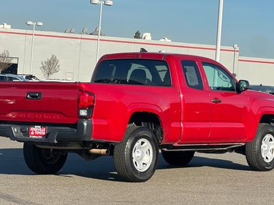 2019 Toyota Tacoma - Photo 2