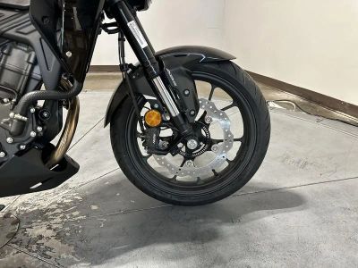 2026 Honda CB300R - Photo 16
