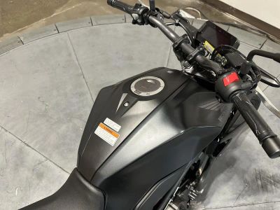 2026 Honda CB300R - Photo 14