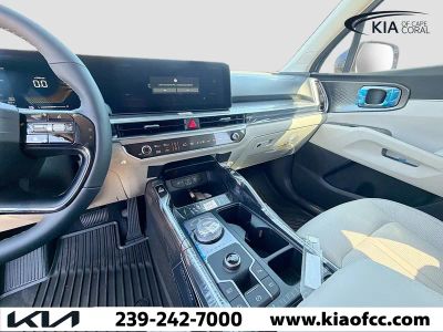 2026 Kia Sorento Hybrid — photo 24 view