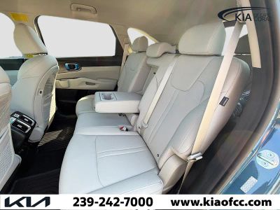 2026 Kia Sorento Hybrid — photo 19 view