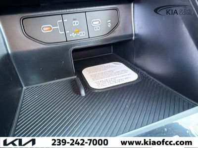 2026 Kia Sorento Hybrid — photo 26 view