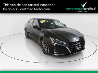 2023 Nissan Altima 2.5 SV Sedan — front three-quarter view