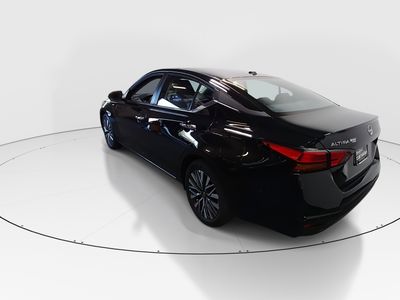 2025 Nissan Altima - Photo 5