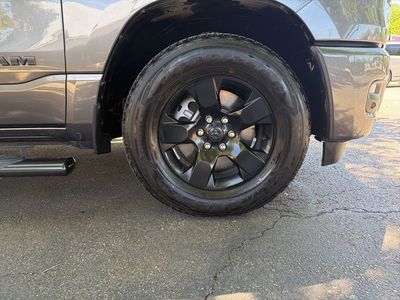 2025 Ram 1500 — photo 9 view