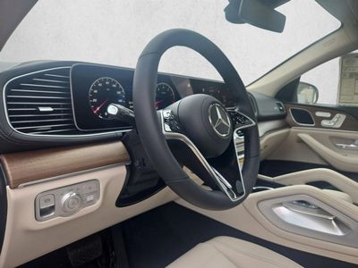 2026 Mercedes-Benz GLE 450 — rear three-quarter view