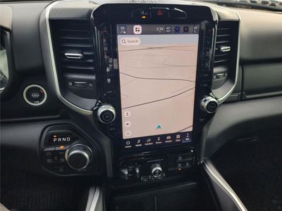 2026 2026 RAM 1500 Big - Photo 13