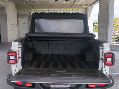 2021 Jeep Gladiator - Photo 13