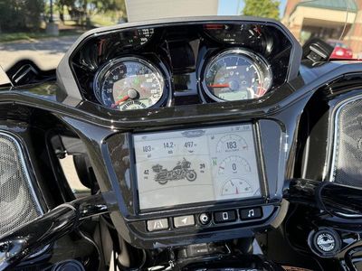 2025 Indian Motorcycle Pursuit Limited Maroon Metallic - Photo 15