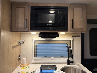 2023 Ember RV Overland - Photo 7