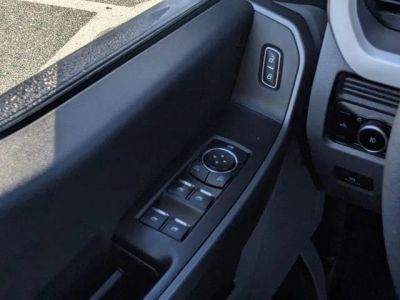 2025 Ford F-250SD — photo 19 view